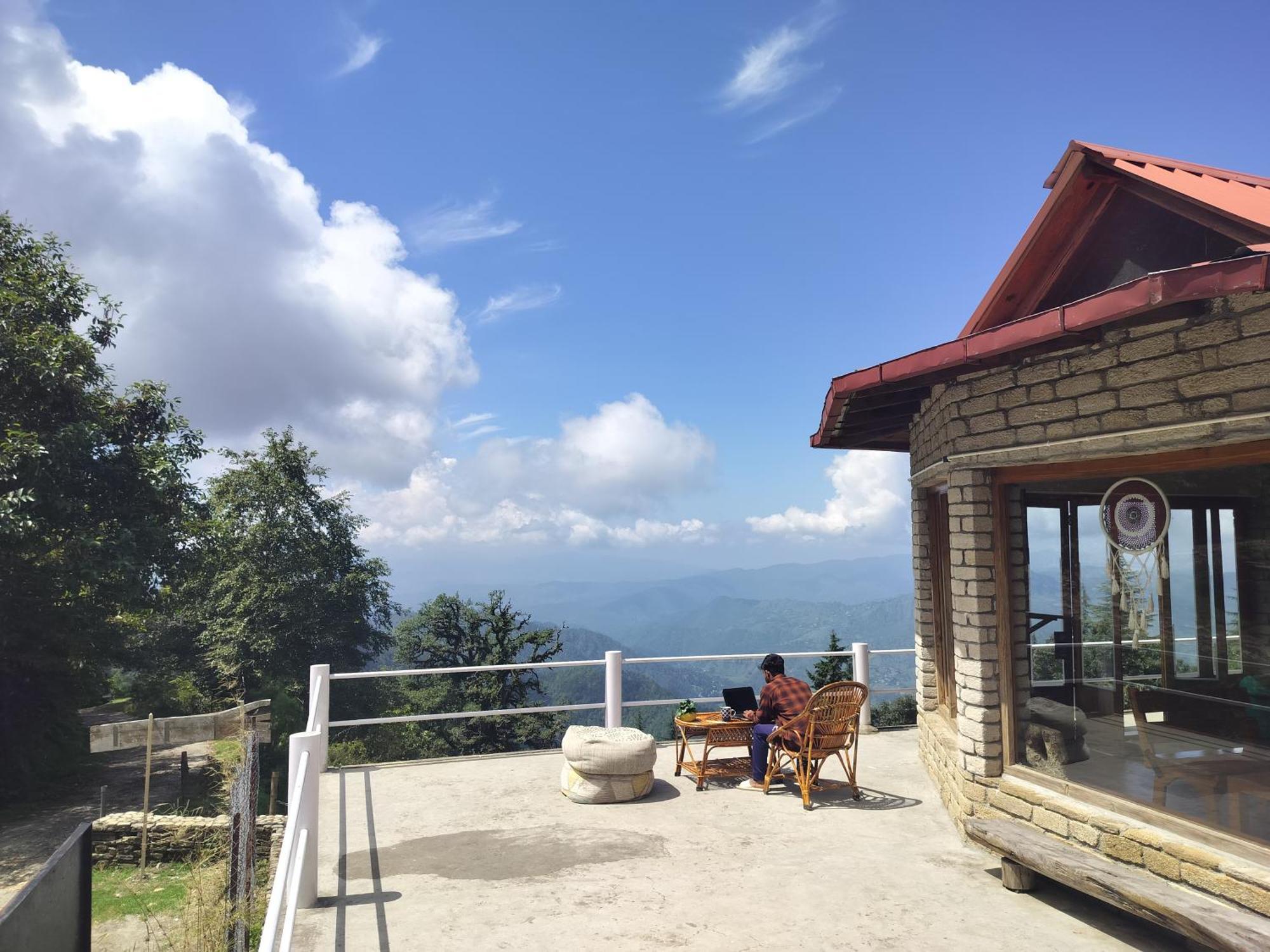 Simba Jungle Lodge, Binsar Wildlife Sanctuary Bagian luar foto